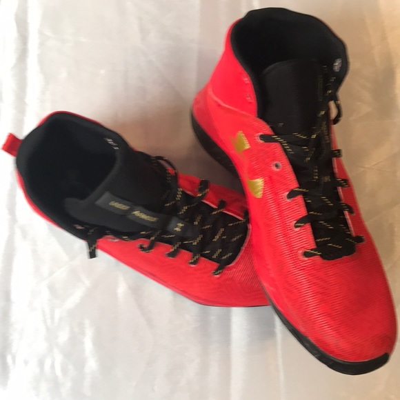 Under Armour Other - UNDER ARMOUR FIRESHOT